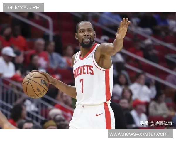 杜兰特强调申京的重要性期待他在内线突破和三分投射中发挥更大作用 杜兰特强调申京的重要性期待他在内线突破和三分投射中发挥更大作用